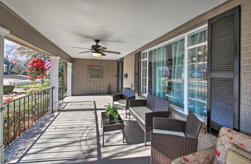 Hot Springs House | Hot Springs Home: Walk to Oaklawn!