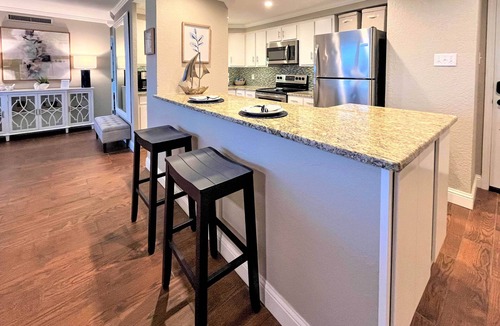 Mid America Condo | Hot Springs Retreat: Lake Views with Boat Slip