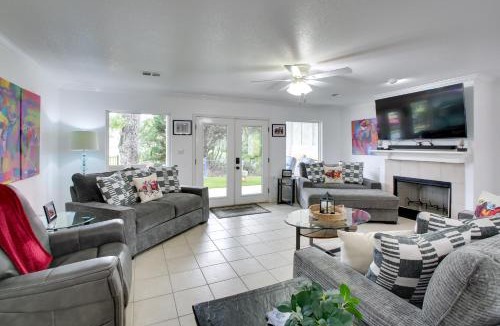 Hot Springs House | Hot Springs Retreat w/Fireplace on Lake!