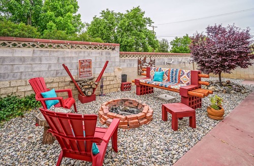 Nob Hill House | Hot Tub, 1bd/1ba, Nob Hill Home, King bed, W/D