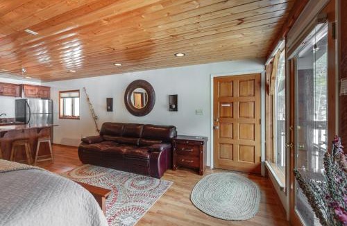 Taos Ski Valley House | Hot Tub Access: Studio 2 Mi to Taos Ski Resort