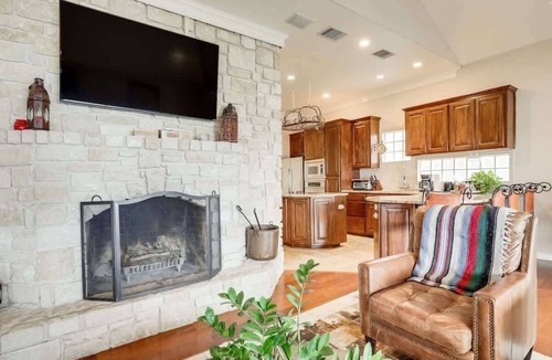 Spicewood House | Hot Tub, BBQ Grill, Views | Lake Travis Retreat
