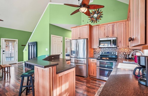 Wise House | Hot Tub, Boat Dock, Large Deck, Firepit, Tiki bar, Pool!