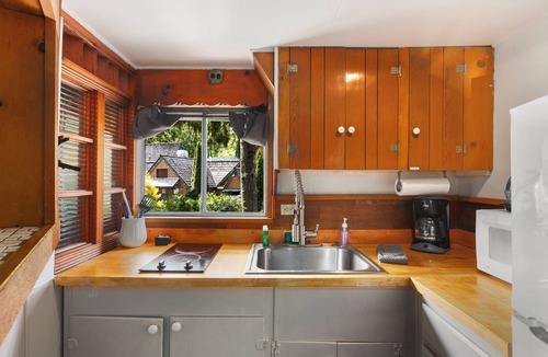 Union Cabin | Hot Tub Cabin #2
