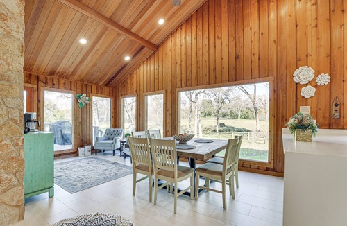Brookshire House | Hot Tub, Deck & Grill: Brookshire Gem Near Venues