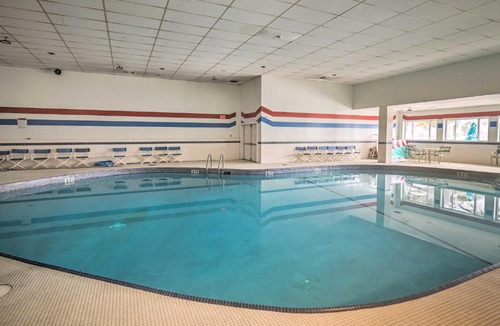 Pocono Mountain Lake House | Hot Tub + Deck: Pet-Friendly Poconos Getaway!