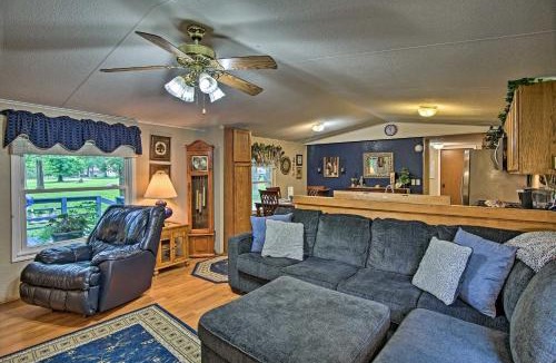 Grove House | Hot Tub & Deck: Tranquil Home Near Grand Lake