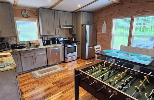 New Kingston House | Hot tub + EV charger