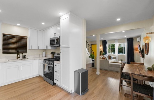 Alamitos Beach House | Hot Tub - EV Charger - Firepit - Spacious Garage!