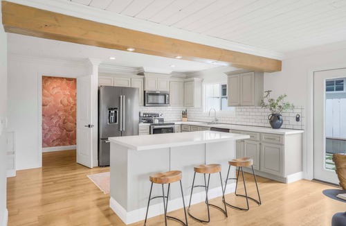 San Luis Obispo House | Hot Tub, Fire Pit, Bocce, Trampoline & Sleeps 11!