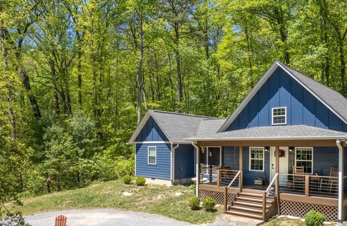 Bryson City Cottage | Hot Tub - Fire Pit - Covered Porch