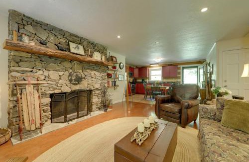 Cherokee House | Hot Tub & Fire Pit! Creekfront Bryson City Cabin