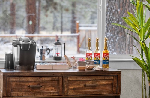 Sisters Cottage | Hot Tub, Fire Pit, Dog Friendly