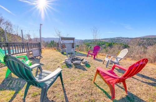 Springfield House | Hot Tub, Fire Pit & Grill: Remote Springfield Home