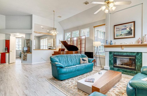 Indian Springs House | Hot Tub, Fire Pit: Retreat in The Woodlands!
