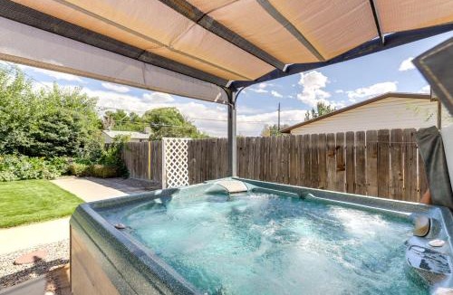 Clifton House | Hot Tub & Fire Pit: Serene Clifton Retreat!