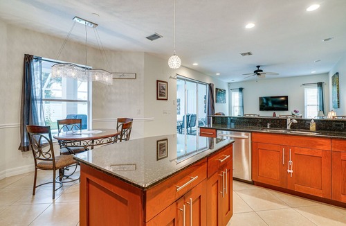 Caloosahatchee House | Hot Tub + Fire Pit: Spacious Cape Coral Oasis!