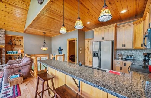 Gravois Mills House | Hot Tub, Fire Pit, Awesome Loft & Amazing Views!