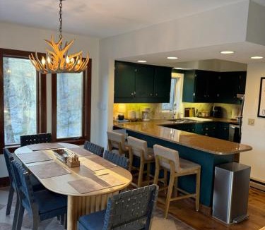 Plymouth Ski Chalet | Hot Tub & Firepit Near Ski Resorts & Cozy Modern Cabin
