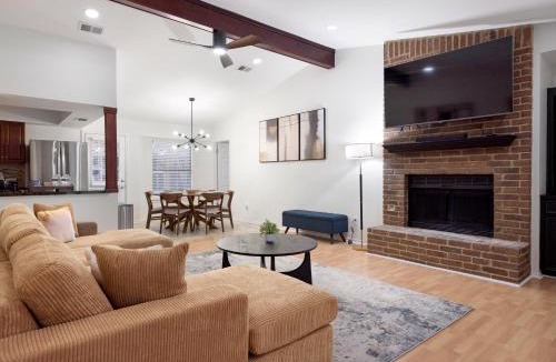 Brushy Creek House | Hot Tub, Game Room, Fire Pit