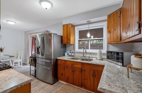 Syracuse House | Hot Tub, Game Room, Near SU, sleeps 10