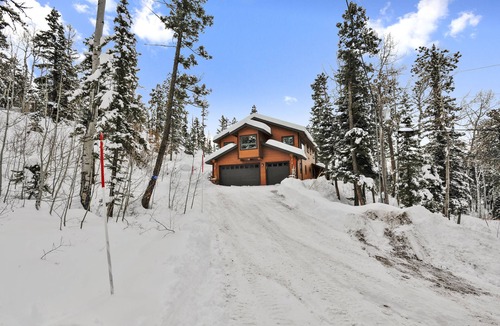 Columbine Lake House | Hot Tub, Great Deck, Hiking/Fishing Close!