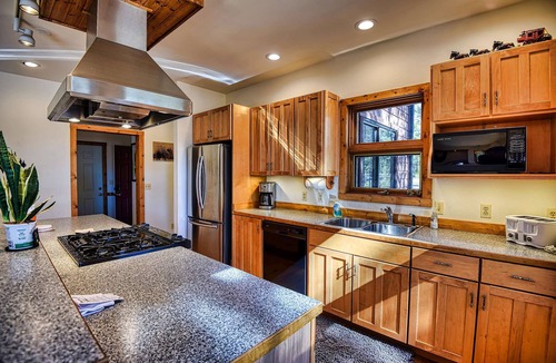 Leadville North House | Hot Tub, Grill, Sauna, Cozy/Chic Retreat