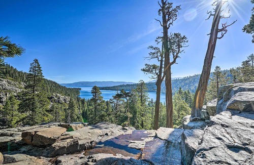 Country Club Estates Cottage | Hot Tub, Indoor Pool! Home 8 Mi to Heavenly Skiing