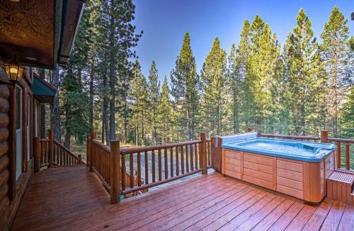 Country Club Estates House | Hot Tub, Indoor Pool! Home 8 Mi to Heavenly Skiing