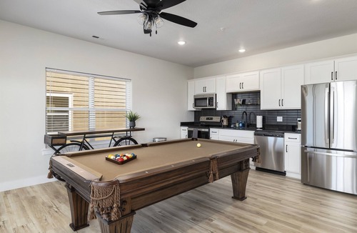 Kimberling City House | Hot Tub, Lake & Mtn Views, King Beds, Bunk Room
