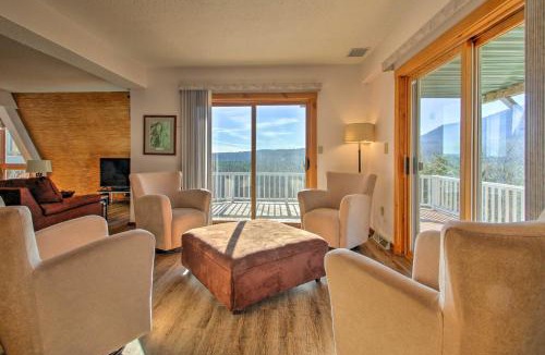 Birch Hill House | Hot Tub & Moat Mtn Views: North Conway Townhouse