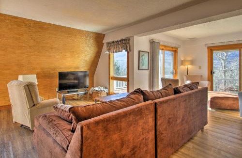 Birch Hill House | Hot Tub & Moat Mtn Views: North Conway Townhouse