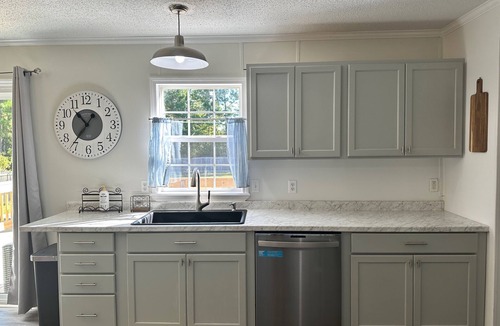 Bogue House | Hot Tub, Pet Friendly, 3 miles to Emerald Isle, fully fenced yard.