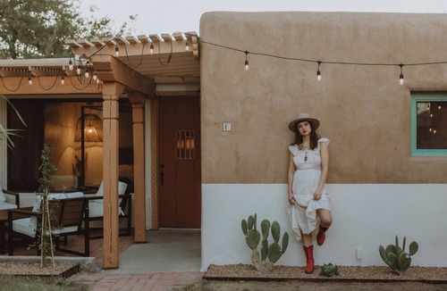 Old Town Apartment | Hot Tub + Pool! Coyote Suite at The Desert Compass in Old Town