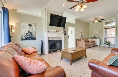 Hutto House | Hot Tub, Pool, & Fire Pit! Solar-Powered Hutto Gem