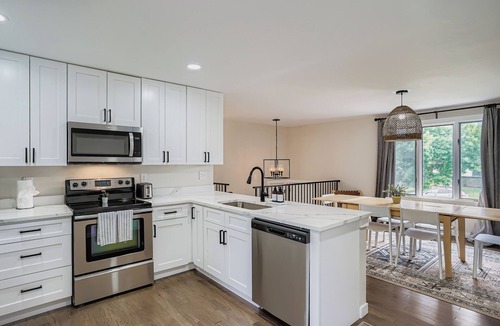 Northwest Arvada House | Hot Tub* Pool Table* 4 beds