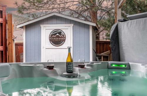 Mountain View District House | Hot Tub - Pool Table - Deck with Pilot Butte Views