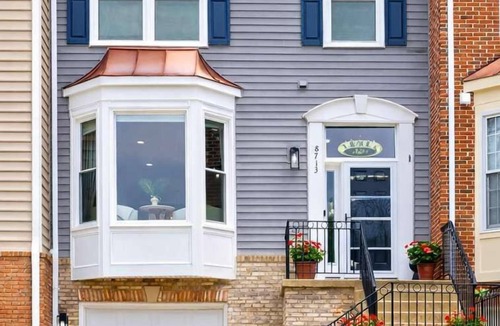 Newington Condo | Hot Tub Retreat- Close to DC