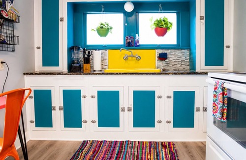 Davis House | Hot Tub Retreat Near Turner Falls