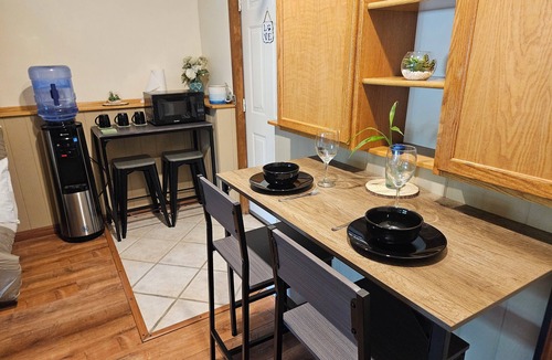 Lake Villa House | Hot Tub Retreats