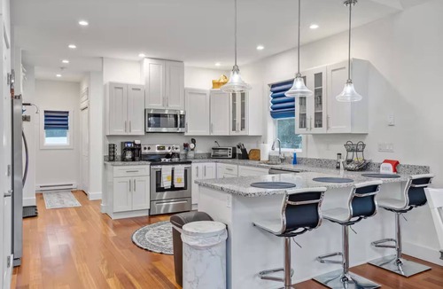 Albrightsville Ski Chalet | Hot Tub, Sauna, Arcade Room, Pets - Poconos Chalet