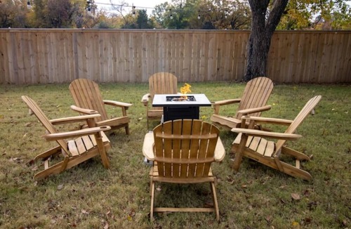 Denison House | Hot Tub Serenity: A Stellar Stay - 4 b/3b Amazing