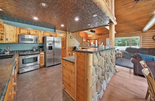 Sturgis House | Hot tub, sleeps 14, secluded