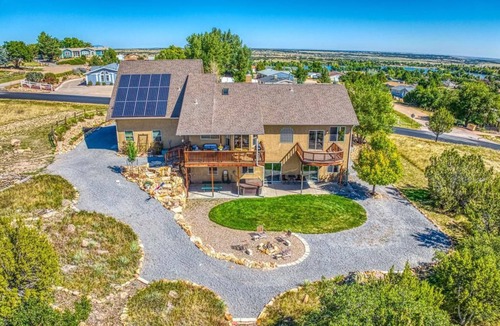 Colorado City House | Hot Tub Stunning Mountain Views Private Peaceful Hillside Haven