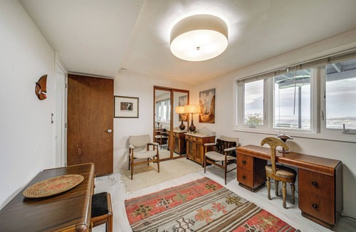 Clarkston Heights-Vineland Apartment | Hot Tub & Sweeping Views: Apt in Clarkston!