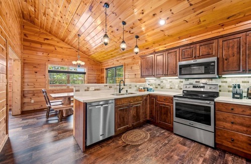 Chalet Village Cabin | Hot Tub » Theater » Pool Table » 3 King Suites