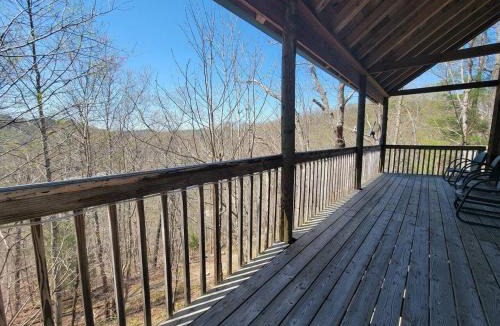 Stanton House | Hot Tub WiFi & Pool Table - Mountain Rose