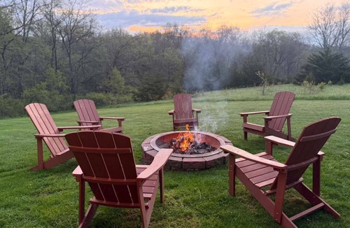 The Galena Territory Cabin | Hot tub, Wood Fireplace, Firepit, Pool/Marina Access