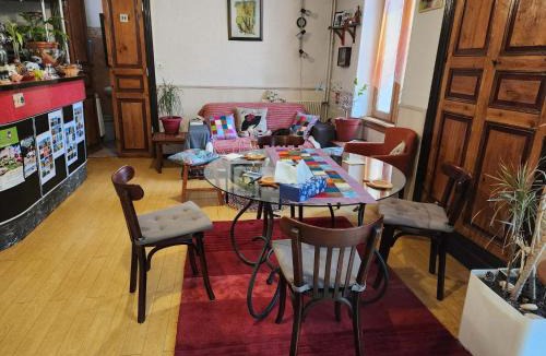 Jumeaux Hotel | Hote de l'île chez Wendy et Fred