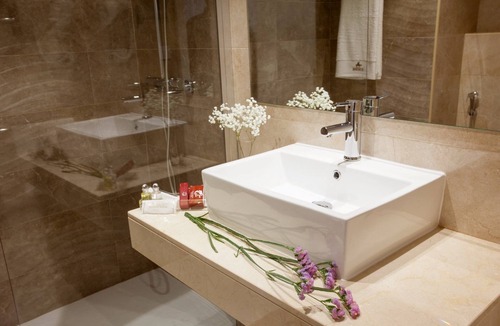 Alcazar de San Juan Hotel | Hotel Ínsula Barataria